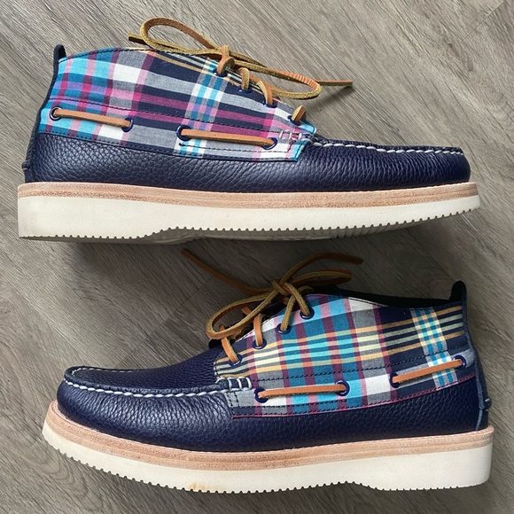 Men’s Sperry premium plaid chukka size 10.5! Worn twice!! - Picture 1 of 4